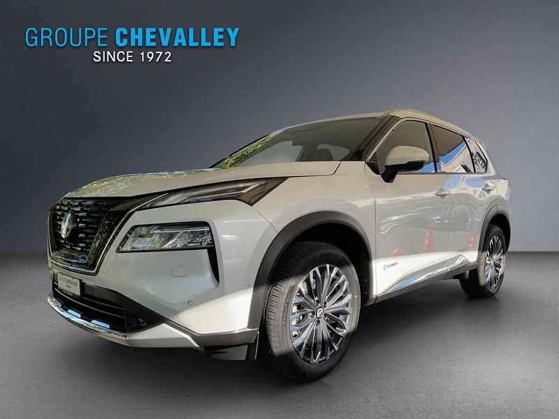 Weiss Neu 2025 Nissan X-Trail Tekna SUV | CHF 48’700 (Etwas zu teuer) - Bild 1/4