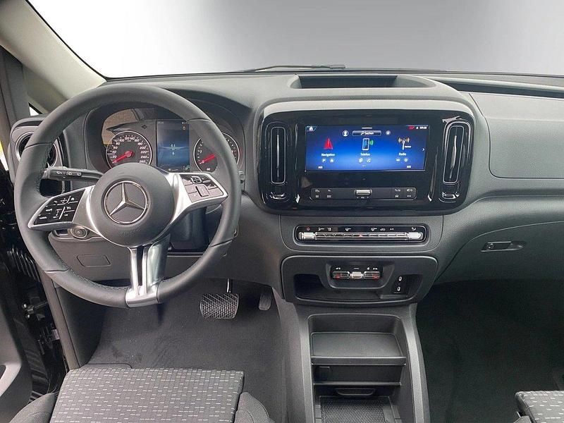 Gebraucht Mercedes Vito 163 PS (119 kW) 2024 Van