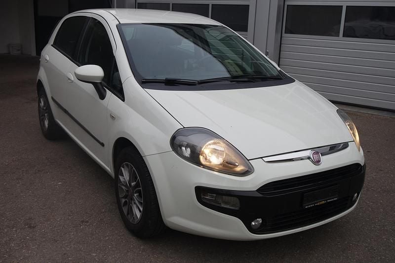 Gebraucht 2011 Fiat Punto Evo Kleinwagen | CHF 4’890 (Fairer Preis) - Bild 1/4