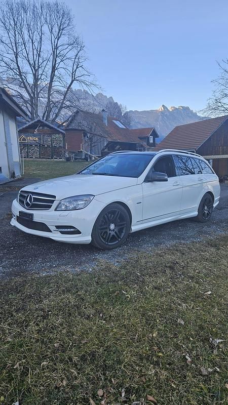 Gebraucht Mercedes C250 204 PS (150 kW) 2010