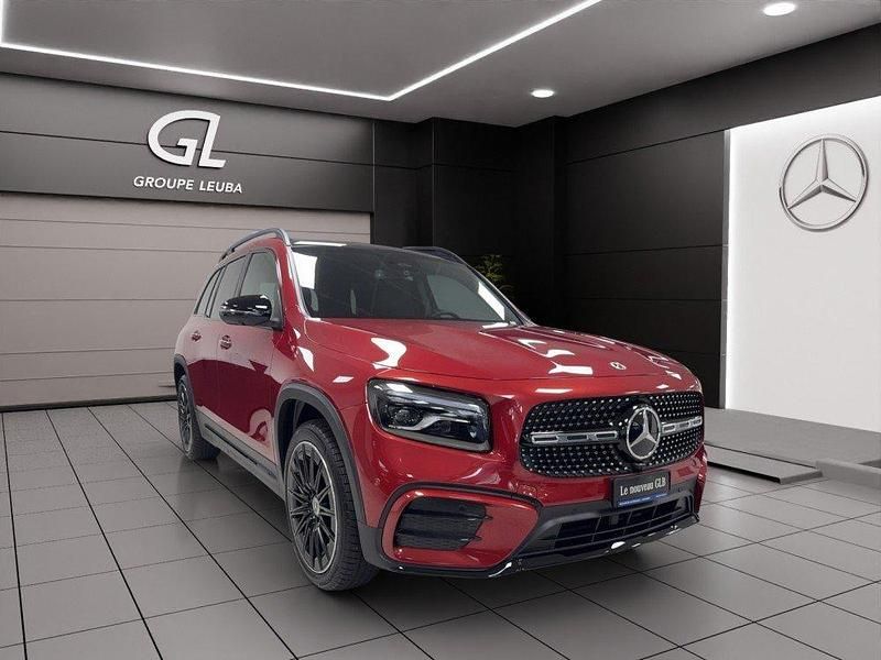 Neu Mercedes GLB250 224 PS (164 kW) 2025 Rot SUV