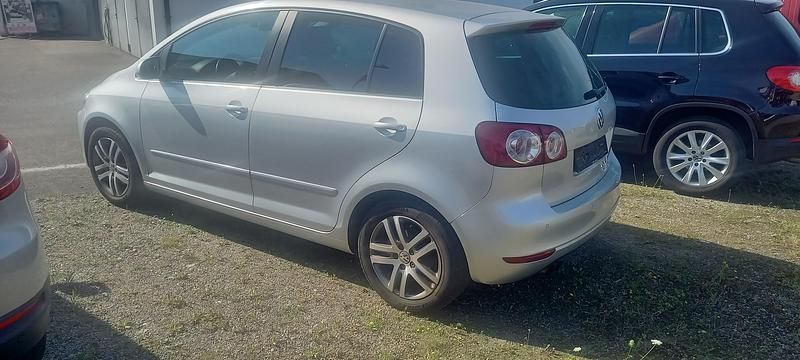 Gebraucht VW Golf Plus Cross Comfortline 122 PS (89 kW) 2009 Van / Kleinbus