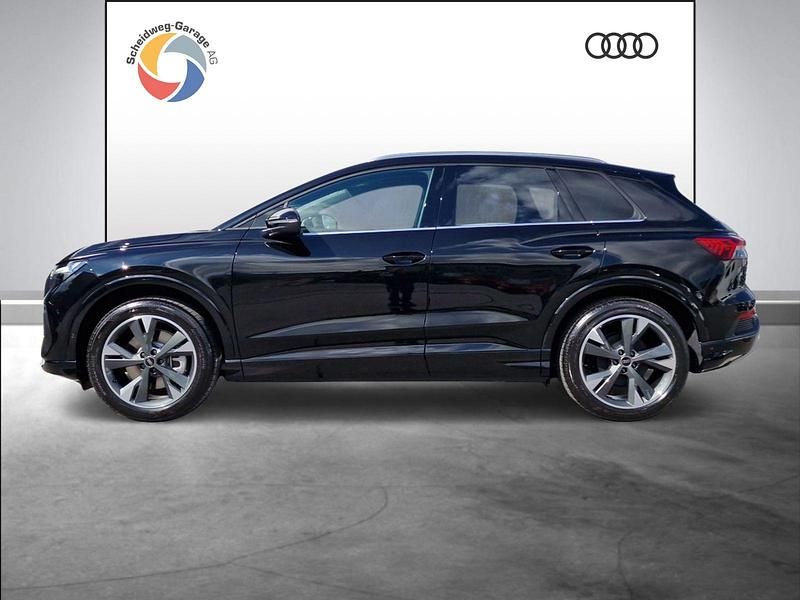 Gebraucht Audi Q4 e-tron Ambiente 150 kW (204 PS) 2023 Schwarz SUV