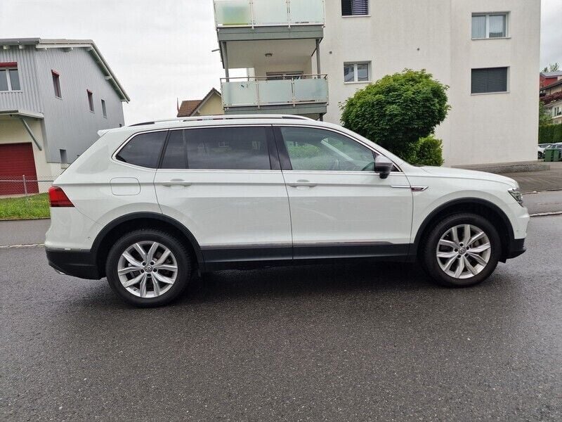 Gebraucht 2020 VW Tiguan Allspace Highline SUV | CHF 27’490 (Superpreis) - Bild 1/4
