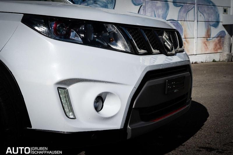 Gebraucht Suzuki Vitara 140 PS (102 kW) 2017 SUV