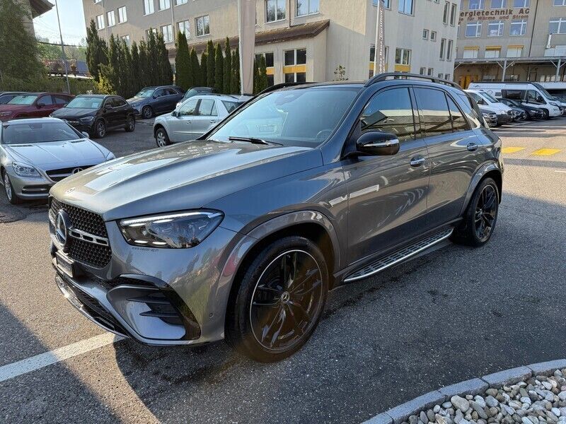 Gebraucht Mercedes GLE300 269 PS (197 kW) 2024