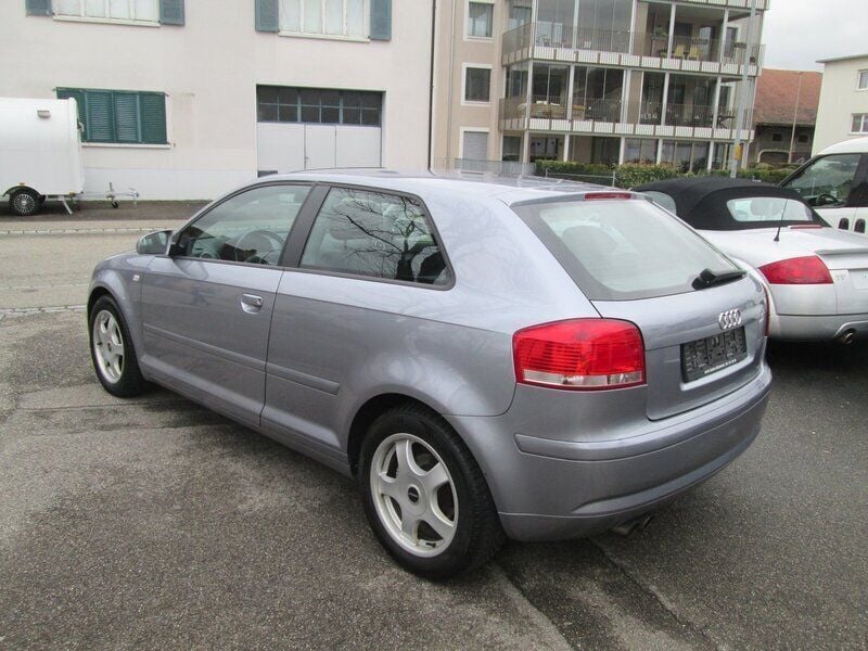 Gebraucht Audi A3 Attraction 150 PS (110 kW) 2004 Limousine