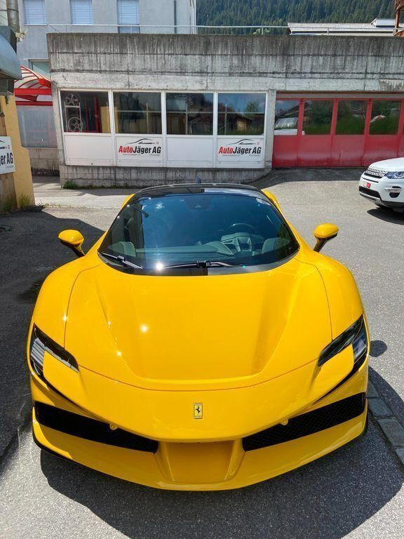 Gebraucht 2023 Ferrari SF90 Coupé | CHF 510’000 - Bild 1/4