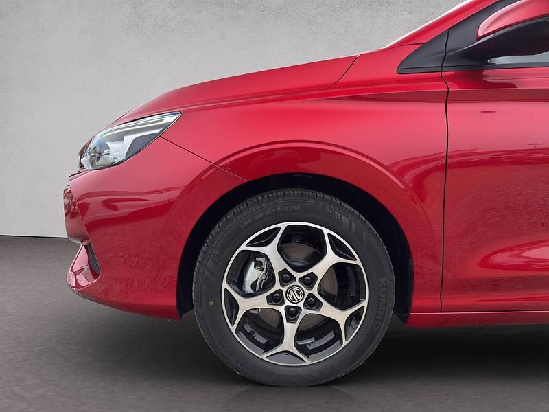 Gebraucht MG MG3 Luxury 195 PS (143 kW) 2024 Rot Kleinwagen