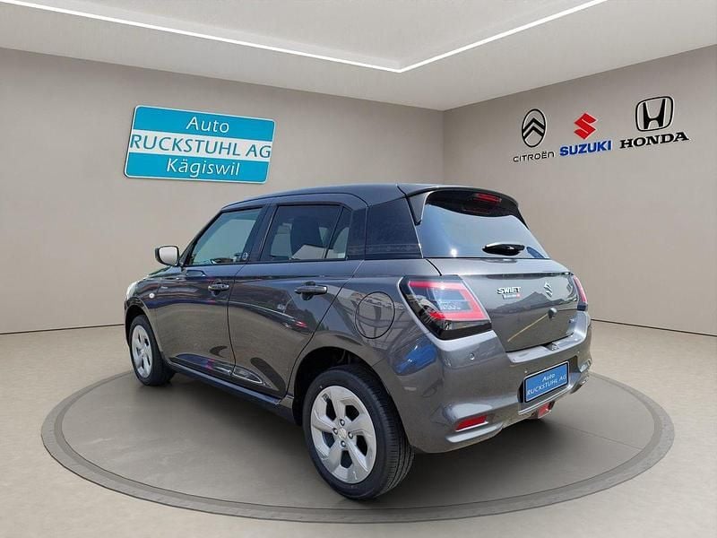Gebraucht Suzuki Swift 82 PS (60 kW) 2025 Schwarz Kleinwagen