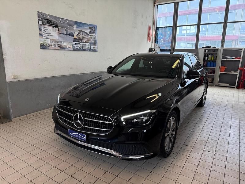 Gebraucht 2022 Mercedes E200 Avantgarde | CHF 27’900 (Teuer) - Bild 1/4