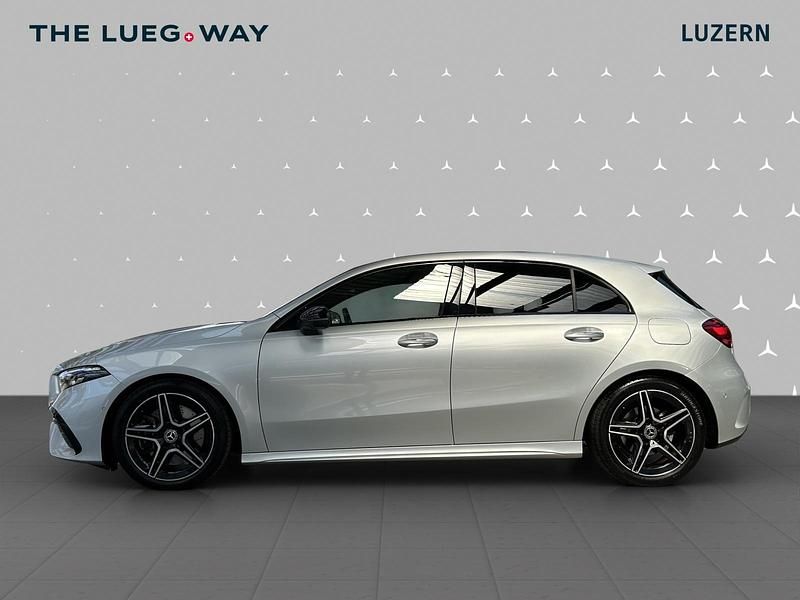 Gebraucht Mercedes A250 224 PS (164 kW) 2023 Silber Limousine
