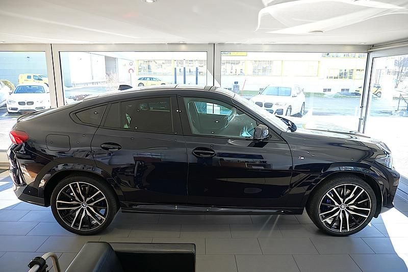 Gebraucht BMW X6 M Sport 340 PS (250 kW) 2022 Schwarz SUV