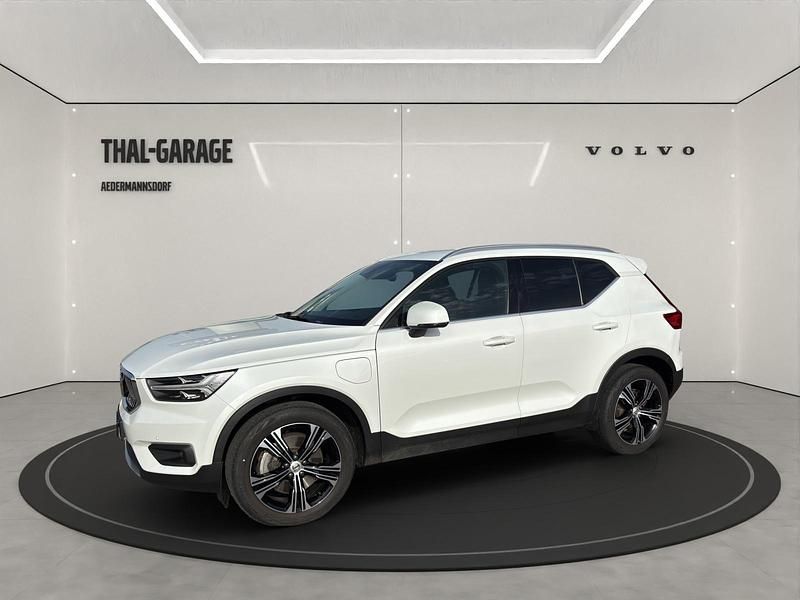 Gebraucht Volvo XC40 Inscription 180 PS (132 kW) 2020 Weiss SUV