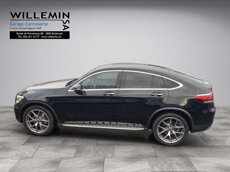 Gebraucht Mercedes GLC300 AMG line 258 PS (189 kW) 2020 Schwarz Coupé