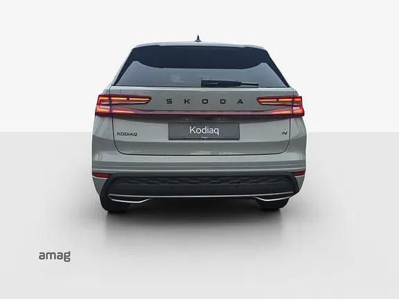 Neu Skoda Kodiaq SportLine 204 PS (150 kW) 2026 Steel grau, spezial SUV