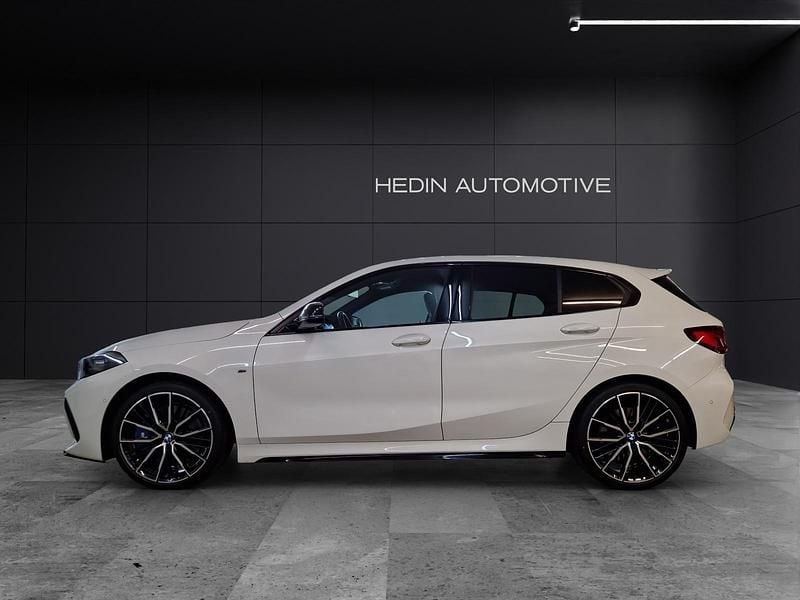 Gebraucht BMW M135 M Performance 306 PS (225 kW) 2021 Weiss Kleinwagen