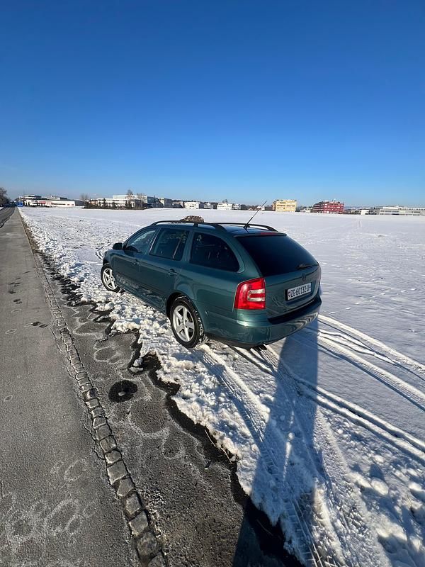 Gebraucht Skoda Octavia Ambiente 105 PS (77 kW) 2006