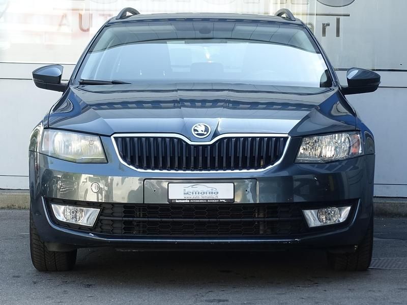 Gebraucht Skoda Octavia Ambition 150 PS (110 kW) 2016 Kombi