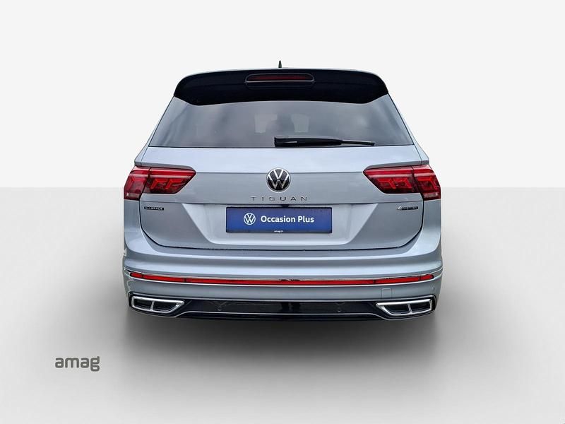 Gebraucht VW Tiguan Allspace R-line 190 PS (139 kW) 2024 Pyrit silber metallic SUV