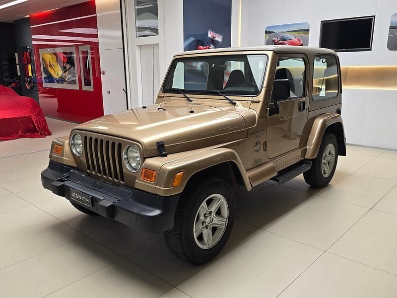 Beige Gebraucht 2000 Jeep Wrangler Sahara SUV | CHF 28’801 - Bild 1/4