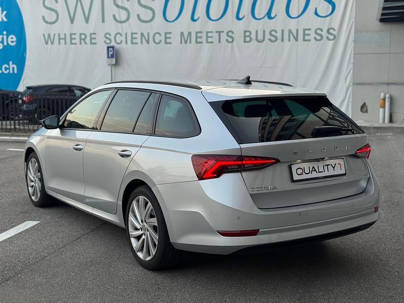 Gebraucht Skoda Octavia Style 200 PS (147 kW) 2022 Kombi