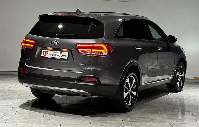 Gebraucht Kia Sorento LX 200 PS (147 kW) 2016 Grau SUV