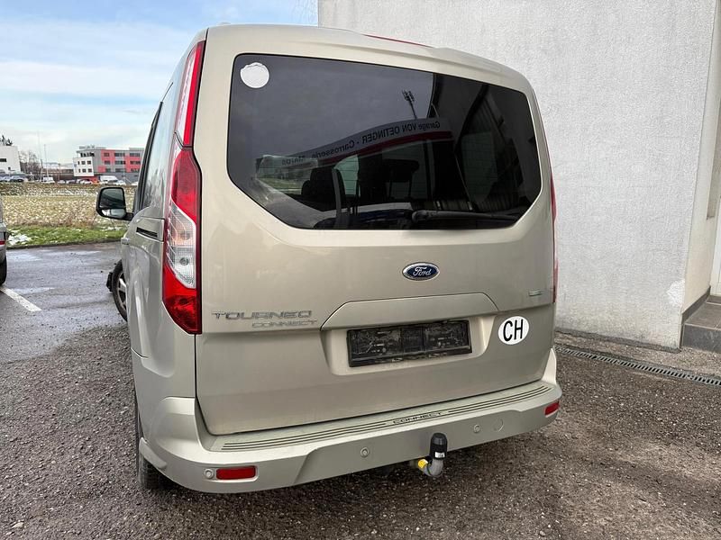Gebraucht Ford Tourneo Connect Titanium 100 PS (73 kW) 2015 Van / Kleinbus
