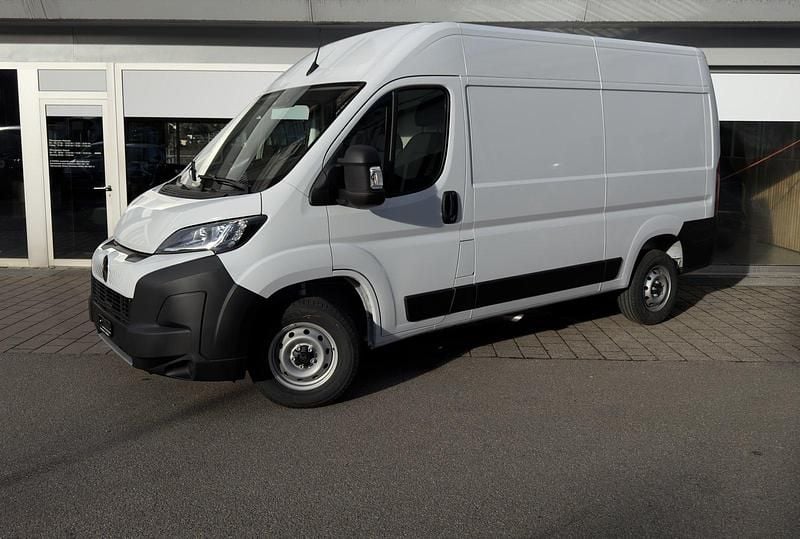 Neu Citroën Jumper 140 PS (102 kW) 2026 Van / Kleinbus