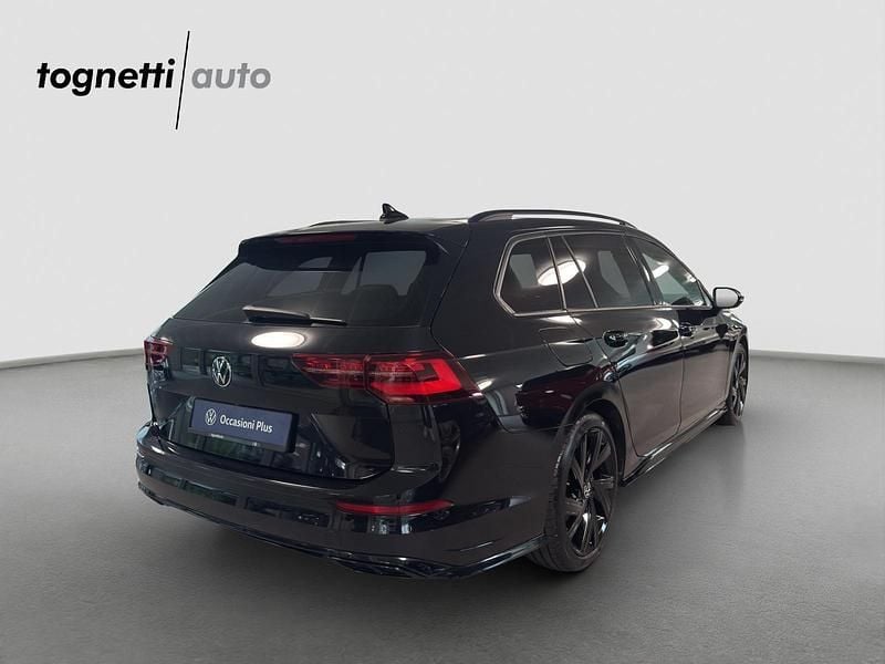 Gebraucht VW Golf VIII R-line 191 PS (140 kW) 2023 Schwarz Kombi