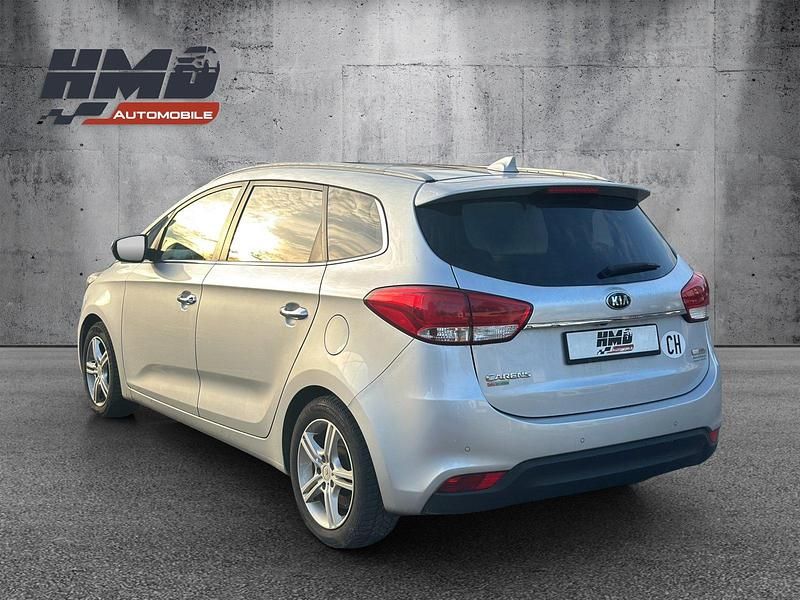 Gebraucht Kia Carens Style 141 PS (103 kW) 2015 Van / Kleinbus