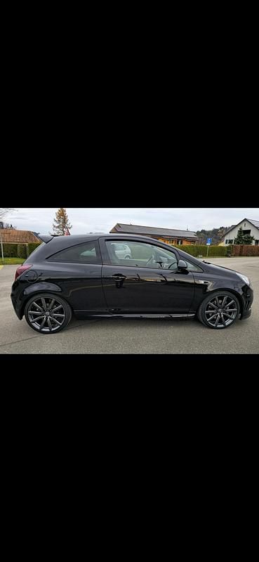 Gebraucht Opel Corsa Edition 211 PS (155 kW) 2013 Kleinwagen