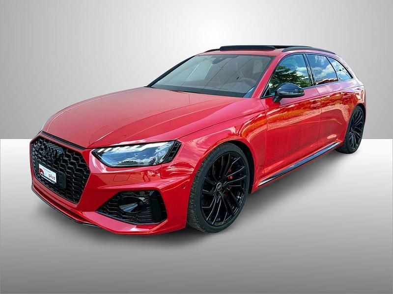 Rot Gebraucht 2024 Audi RS4 Ambiente Kombi | CHF 79’700 (Fairer Preis) - Bild 1/4