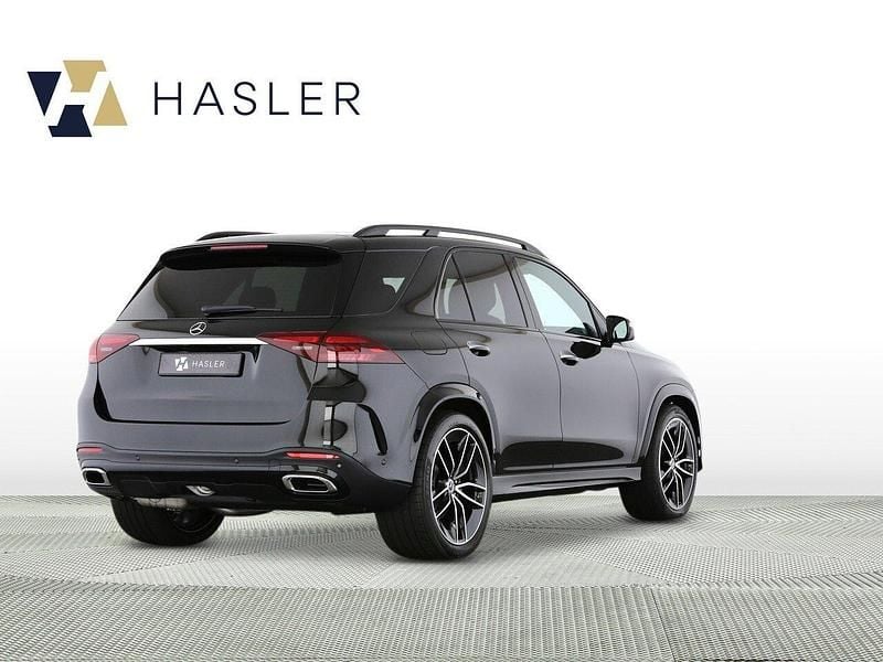 Neu Mercedes GLE300 269 PS (197 kW) 2025 Schwarz SUV