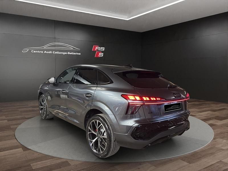 Neu Audi Q3 Sportback Ambiente 150 PS (110 kW) 2026 Grau SUV