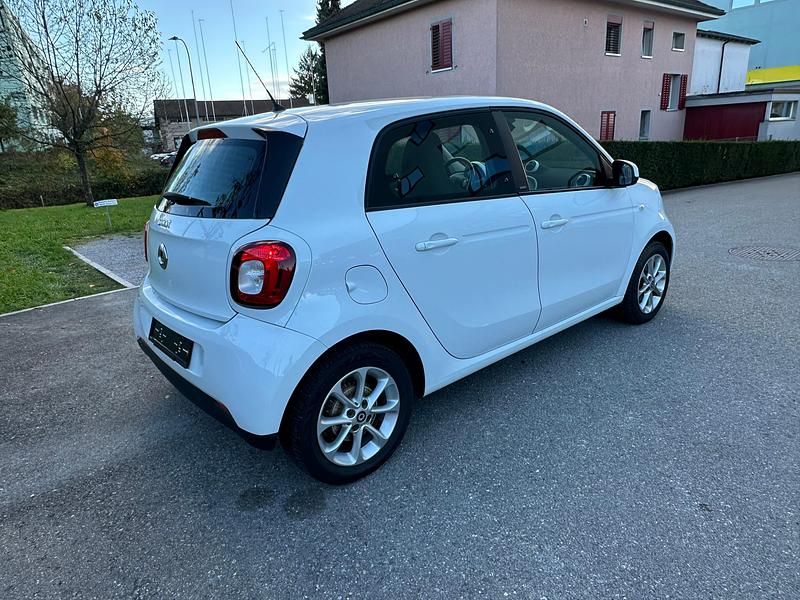 Gebraucht Smart ForFour Passion 90 PS (66 kW) 2017 Kleinwagen