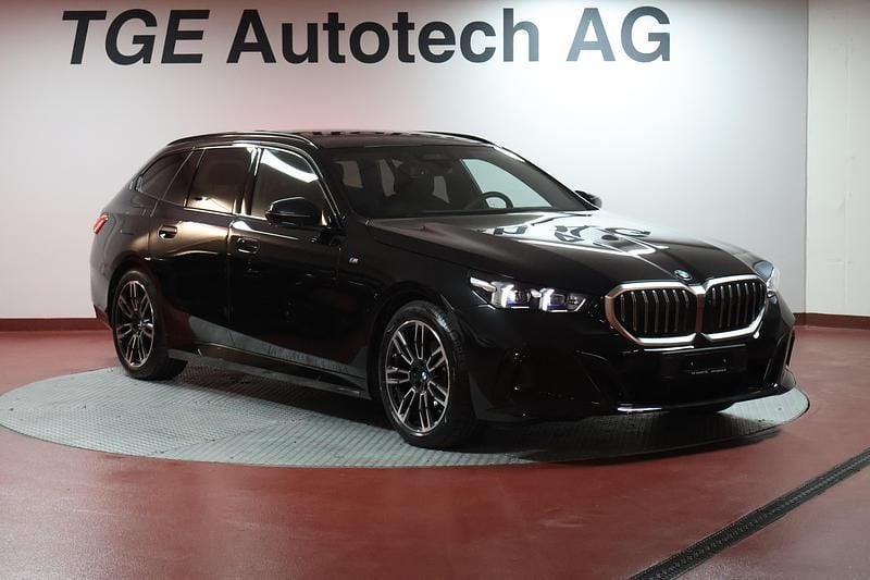 Gebraucht BMW 520 M Sport 190 PS (139 kW) 2024 Kombi