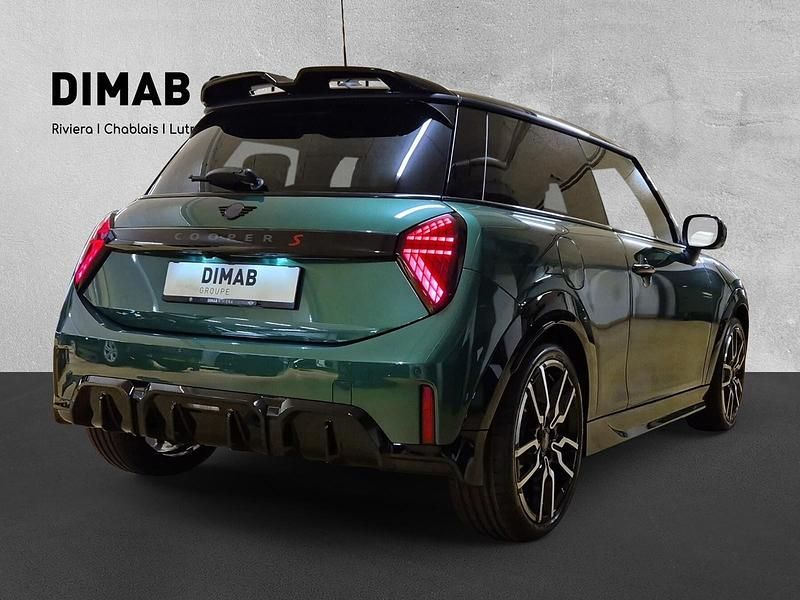 Gebraucht Mini Cooper S 204 PS (150 kW) 2024 Grün Kleinwagen