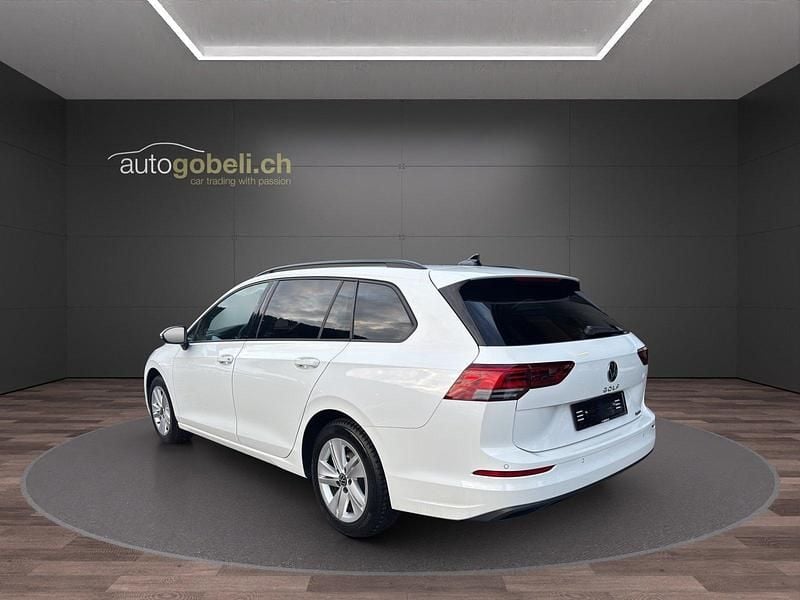 Gebraucht VW Golf VIII Life 150 PS (110 kW) 2022 Kombi