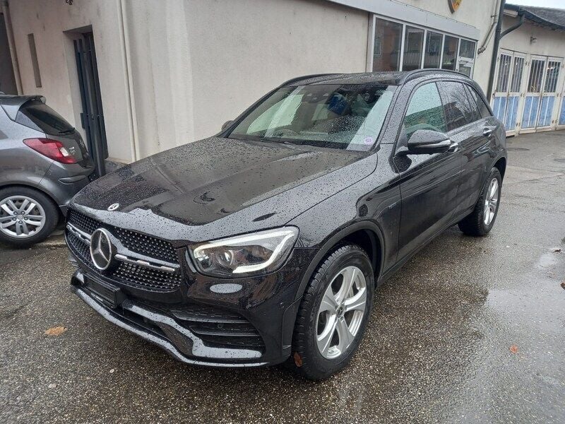 Gebraucht Mercedes GLC300e 211 PS (155 kW) 2021