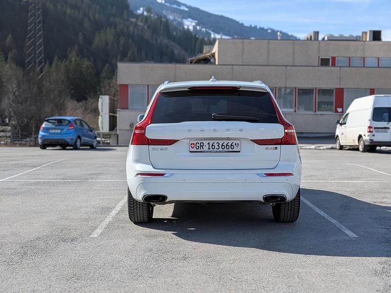 Gebraucht Volvo XC60 Inscription 197 PS (144 kW) 2019 SUV