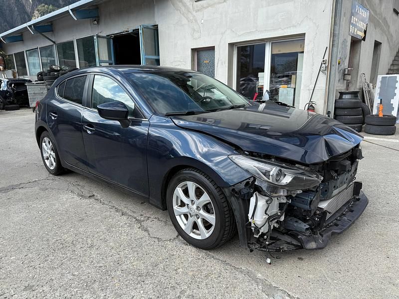 Gebraucht 2015 Mazda 3 | CHF 5’200 - Bild 1/4