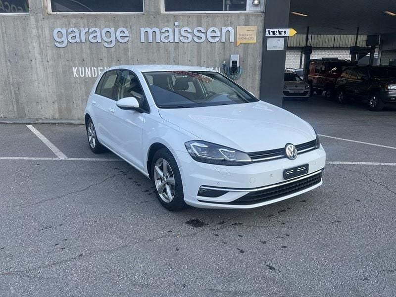 Gebraucht VW Golf VII Comfortline 150 PS (110 kW) 2018 Limousine