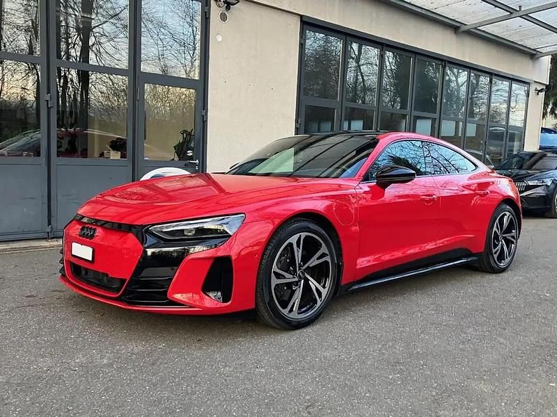 Gebraucht Audi e-tron GT quattro 350 kW (476 PS) 2025 Rot Limousine