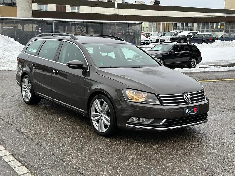 Gebraucht VW Passat Highline 160 PS (117 kW) 2012 Kombi
