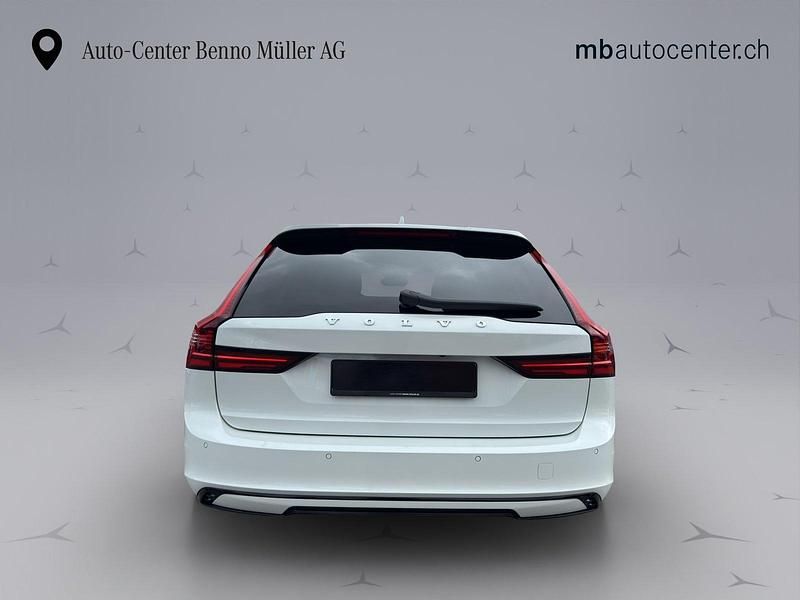 Gebraucht Volvo V90 Ultimate 310 PS (228 kW) 2024 Kombi