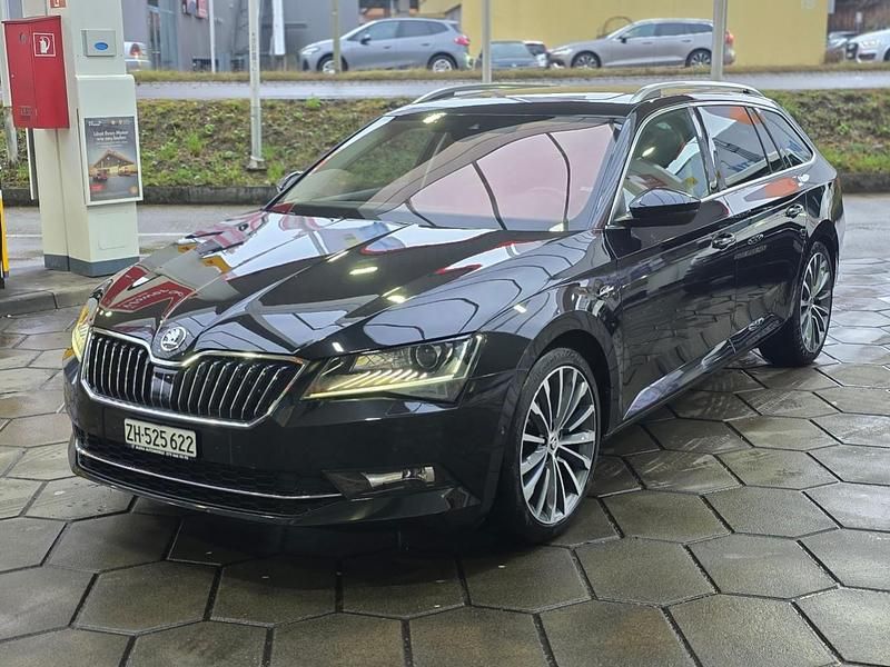 Gebraucht 2016 Skoda Superb LAURIN & KLEMENT Kombi | CHF 15’900 (Fairer Preis) - Bild 1/4