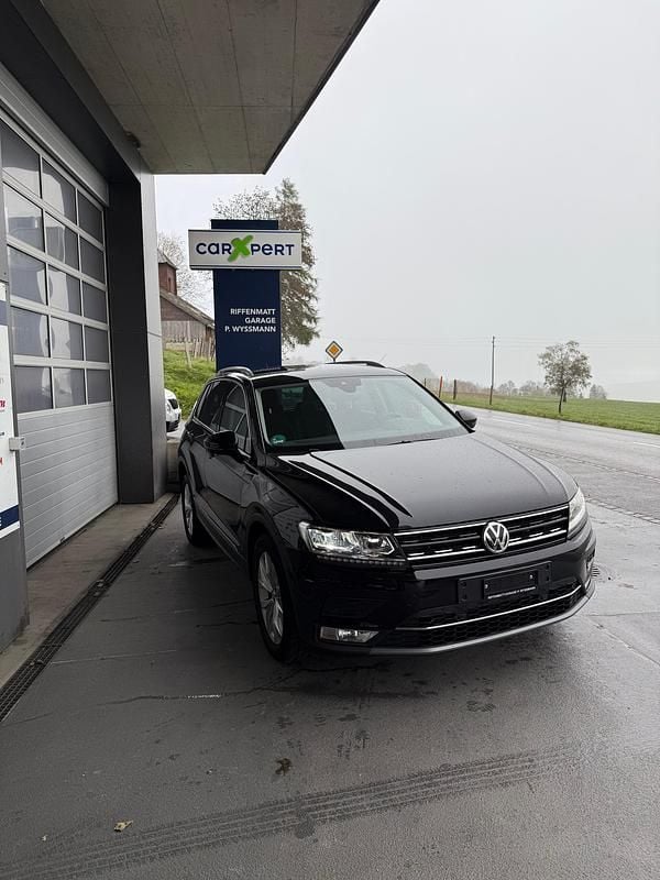Gebraucht 2016 VW Tiguan Highline SUV | CHF 19’400 (Superpreis) - Bild 1/4