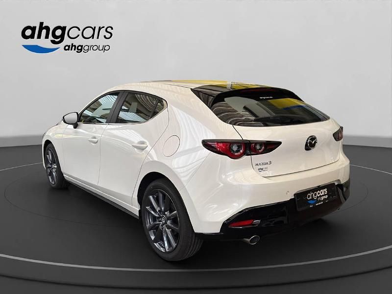 Neu Mazda 3 Center-Line 140 PS (102 kW) 2025 Kleinwagen