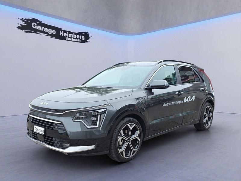 Gebraucht Kia Niro Style 179 PS (131 kW) 2025 Grau SUV